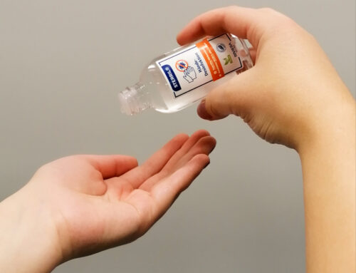 6 adımda ellerinizi düzgünce dezenfekte edin
